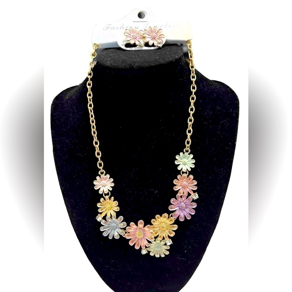 Necklace set